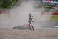 donington-no-limits-trackday;donington-park-photographs;donington-trackday-photographs;no-limits-trackdays;peter-wileman-photography;trackday-digital-images;trackday-photos